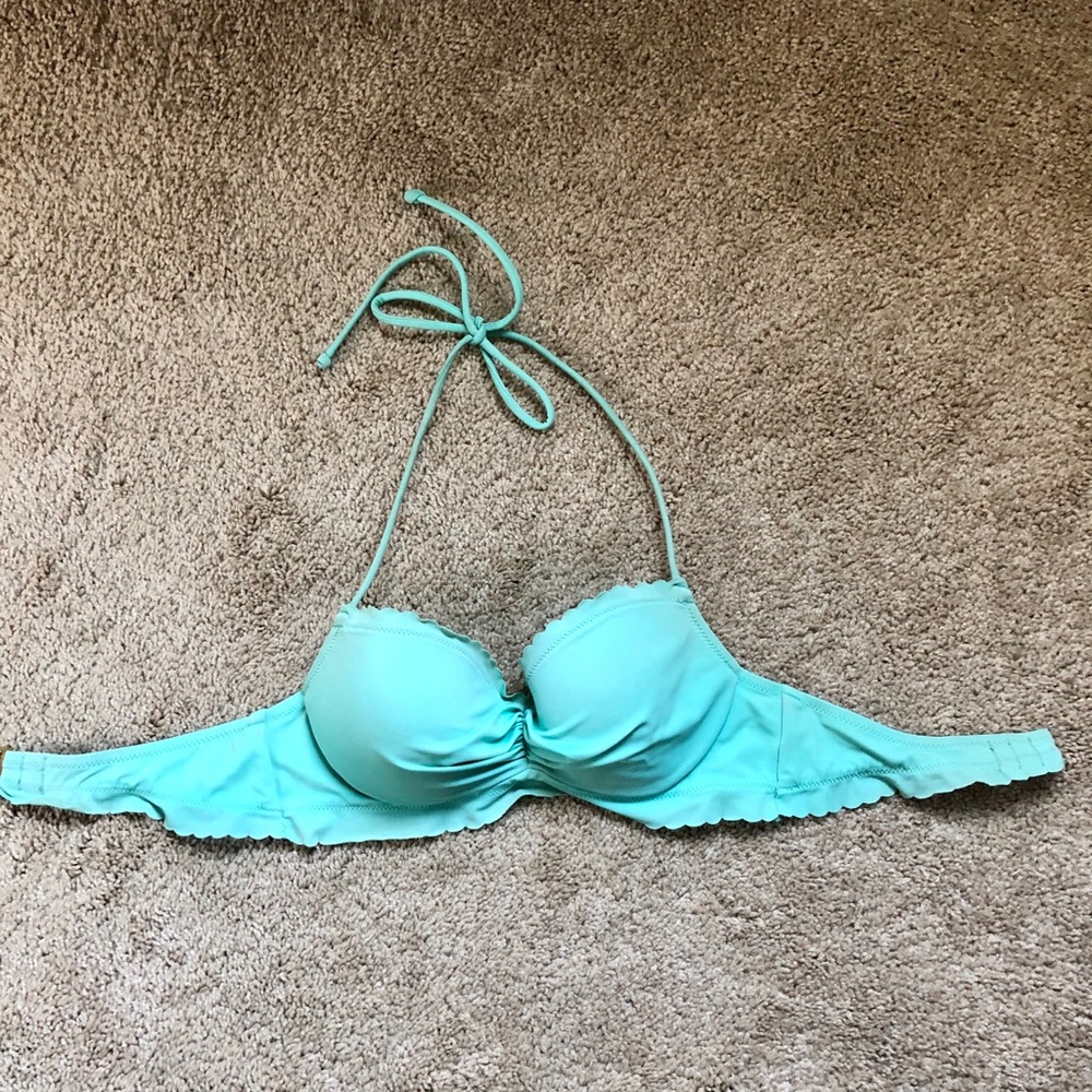 Victoria’s Secret swimsuit top